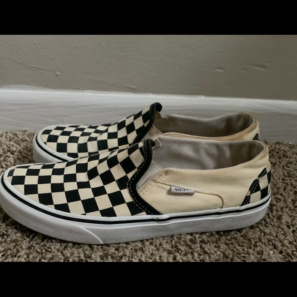 Vans slip on checkered sneakers